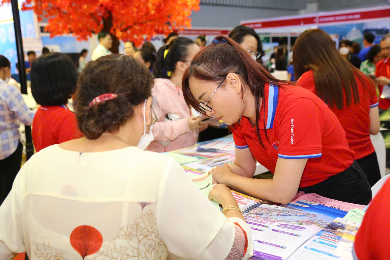 Thông tin quan trọng để săn tour du lịch giảm giá tiền triệu tại ITE HCMC 2025- Ảnh 2. Thông tin quan trọng để săn truc tiep bong da c1 lịch giảm giá tiền triệu tại ITE HCMC 2025- Ảnh 2.