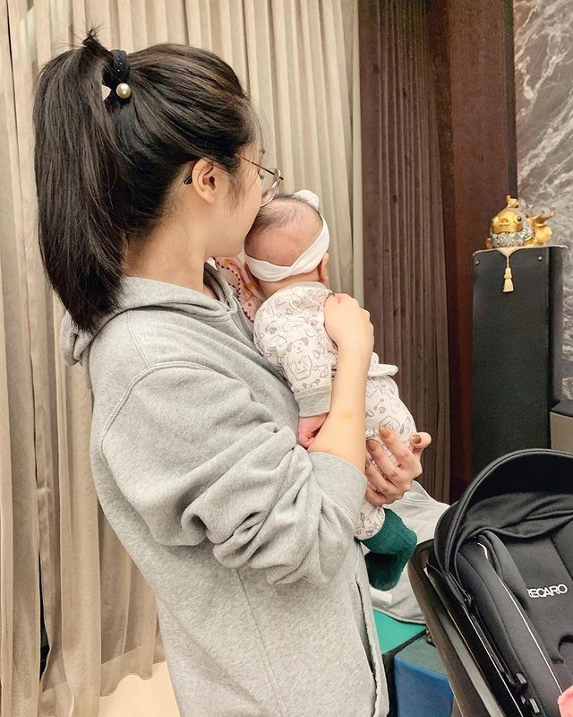Từ Nga về Việt Nam, tôi “học lại từ đầu” cách chọn sữa cho em bé 3 tuổi- Ảnh 1. Từ Nga về Việt Nam, tôi “học lại từ đầu” cách chọn sữa cho em bé 3 tuổi- Ảnh 1.