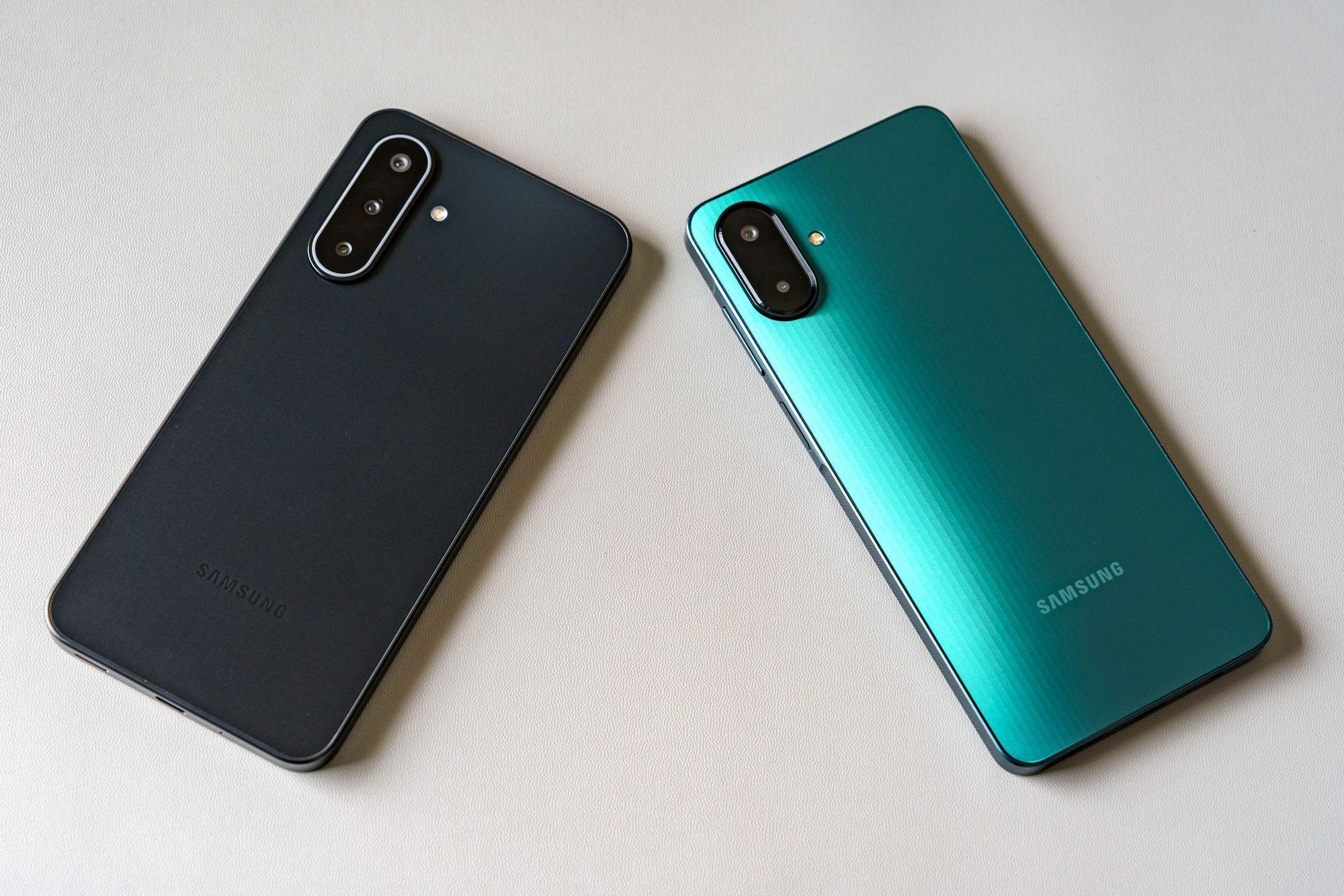 Dù bạn là tài xế công nghệ hay học sinh sinh viên, Galaxy A17 5G vẫn luôn sẵn sàng bên bạn trọn đường- Ảnh 1. Dù bạn là tài xế công nghệ hay học sinh sinh viên, lich truc tiep bong da ngoai hang anh vẫn luôn sẵn sàng bên bạn trọn đường- Ảnh 1.