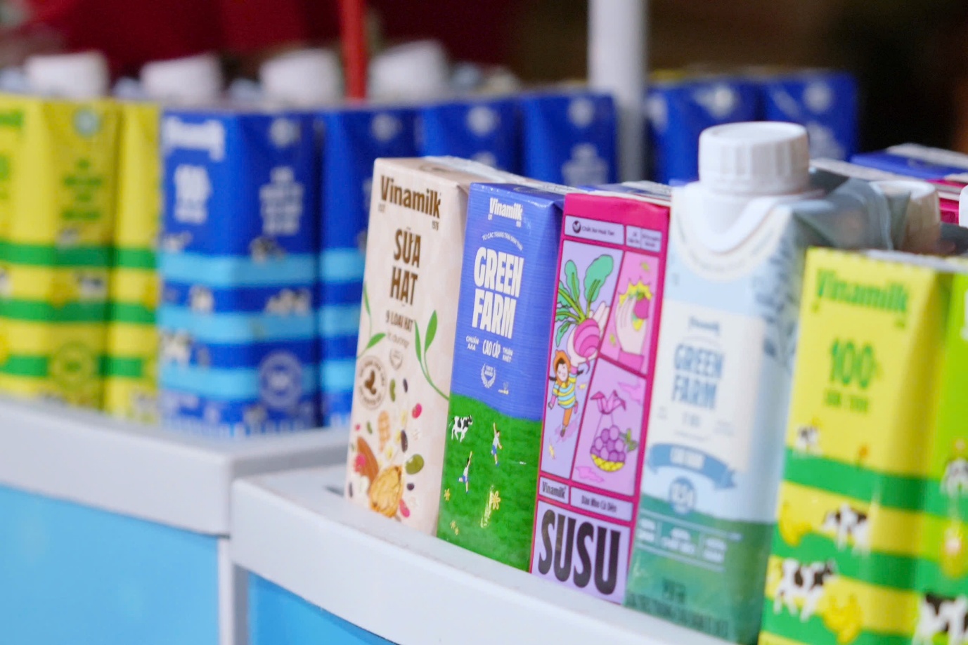 Vinamilk cùng Việt Nam rực rỡ trong ngày hội non sông- Ảnh 3. Vinamilk cùng Việt Nam rực rỡ trong ngày hội non sông- Ảnh 3.
