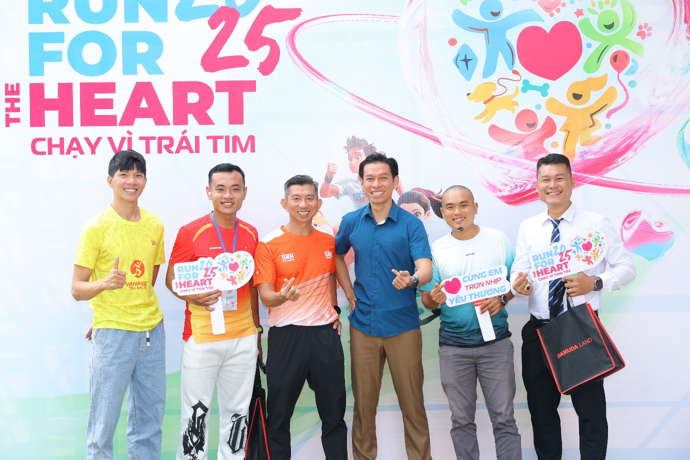 Chạy Vì Trái Tim 2025: Tiếp tục hành trình hồi sinh những trái tim bé nhỏ- Ảnh 4. Chạy Vì Trái Tim 2025: Tiếp tục hành trình hồi sinh những trái tim bé nhỏ- Ảnh 4.