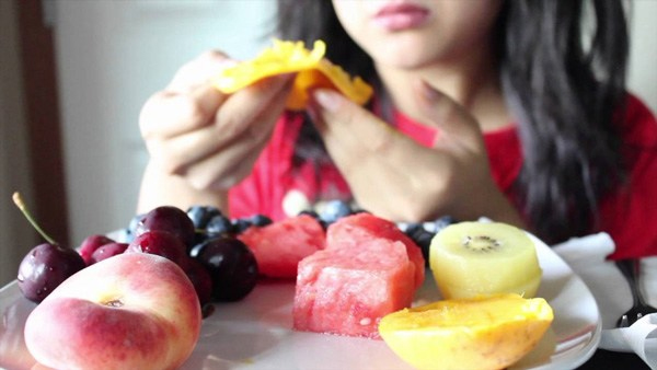 Một phụ nữ 33 tuổi ăn rau diếp mỗi bữa, 3 tháng sau đi khám sức khỏe bác sĩ "trợn mắt": "Cô đã ăn gì?"- Ảnh 5. Một phụ nữ 33 tuổi ăn link bong da truc tiep diếp mỗi bữa, 3 tháng sau đi khám sức khỏe bác sĩ "trợn mắt": "Cô đã ăn gì?"- Ảnh 5.