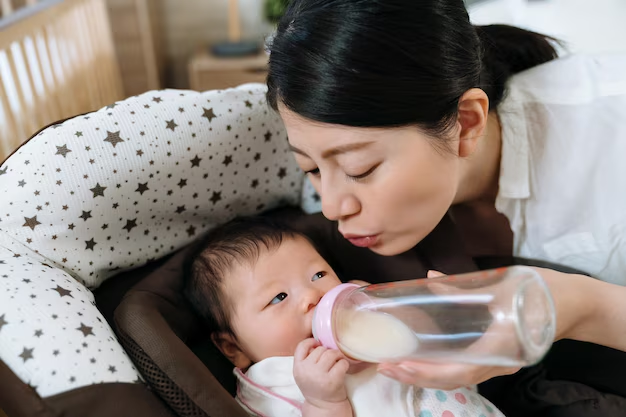 Top 8 hiểu lầm phổ biến khiến mẹ trẻ “bỏ qua” sữa công thức tốt bong da truc tiep xoi lac- Ảnh 1.