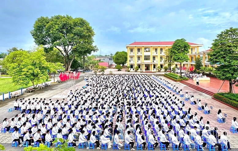 TRỰC TIẾP: Lễ khai giảng đặc biệt của 1,7 triệu thầy, cô và gần 30 triệu học sinh, sinh viên- Ảnh 21. TRỰC TIẾP: Lễ khai giảng đặc biệt của 1,7 triệu thầy, cô và gần 30 triệu học sinh, sinh viên- Ảnh 21.