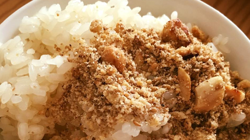 Mỗi ngày 1 thìa hạt này để chống lão hóa, 2 thìa bổ sung canxi: Phụ nữ dùng đều thì khỏi lo loãng xương, già nua- Ảnh 1. Mỗi ngày 1 thìa hạt này để chống lão hóa, 2 thìa bổ sung xem bong da truc tiep cup c1: Phụ nữ dùng đều thì khỏi lo loãng xương, già nua- Ảnh 1.