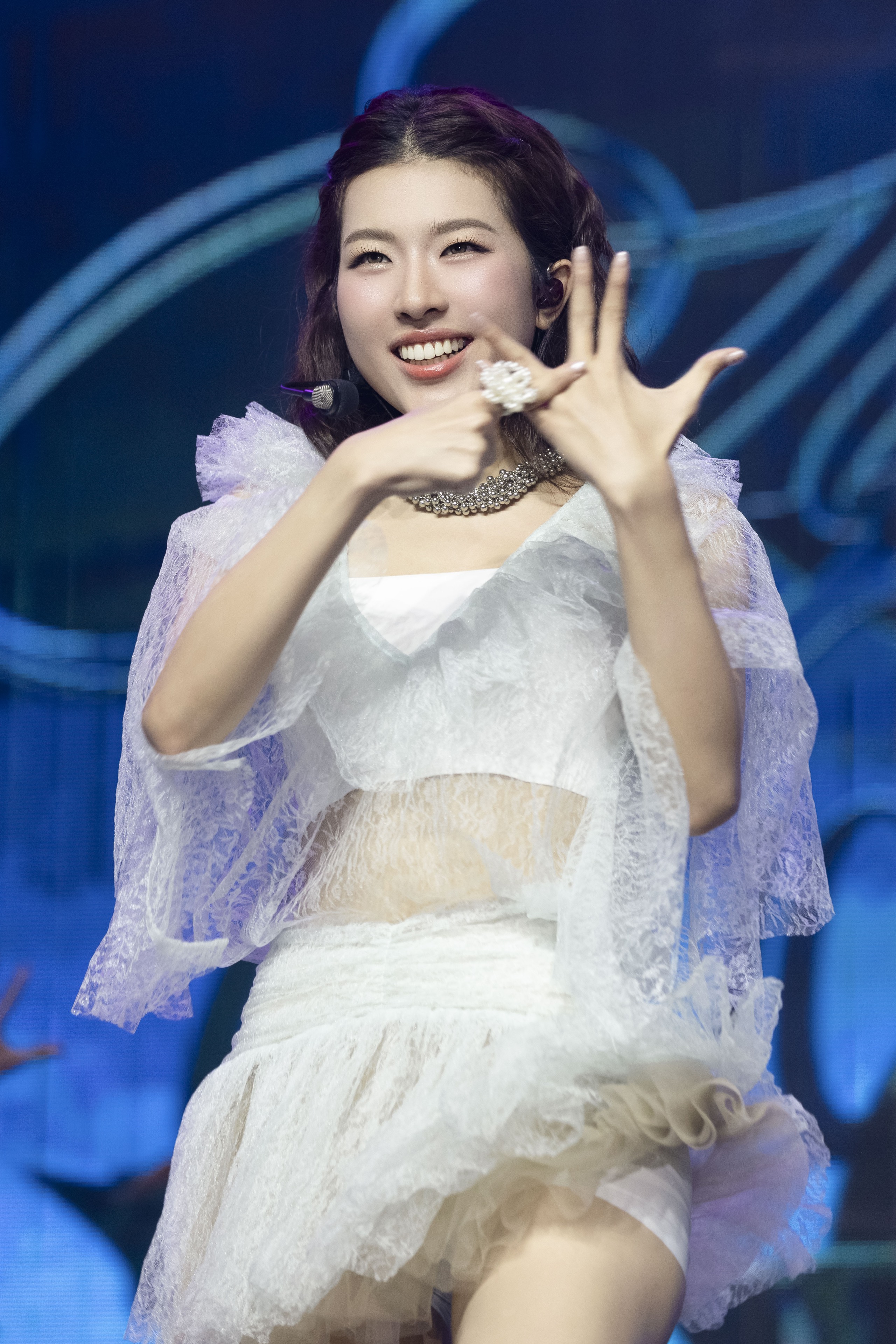 Showcase LÀ MOON: Bước ngoặt ấn tượng trong sự nghiệp âm nhạc của LAMOON- Ảnh 13. Showcase LÀ MOON: Bước ngoặt ấn tượng trong sự nghiệp âm nhạc của LAMOON- Ảnh 13.