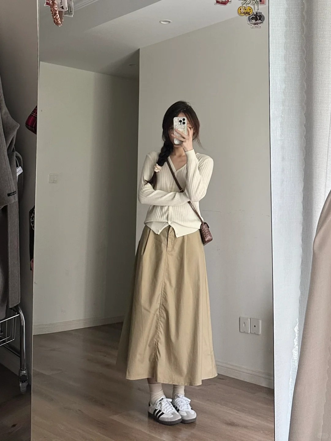 “Chân váy xem bong da truc tiep nhanh nhat” - món đồ cao cấp giúp phụ nữ U30+ thay đổi khí chất chỉ trong tích tắc- Ảnh 7.