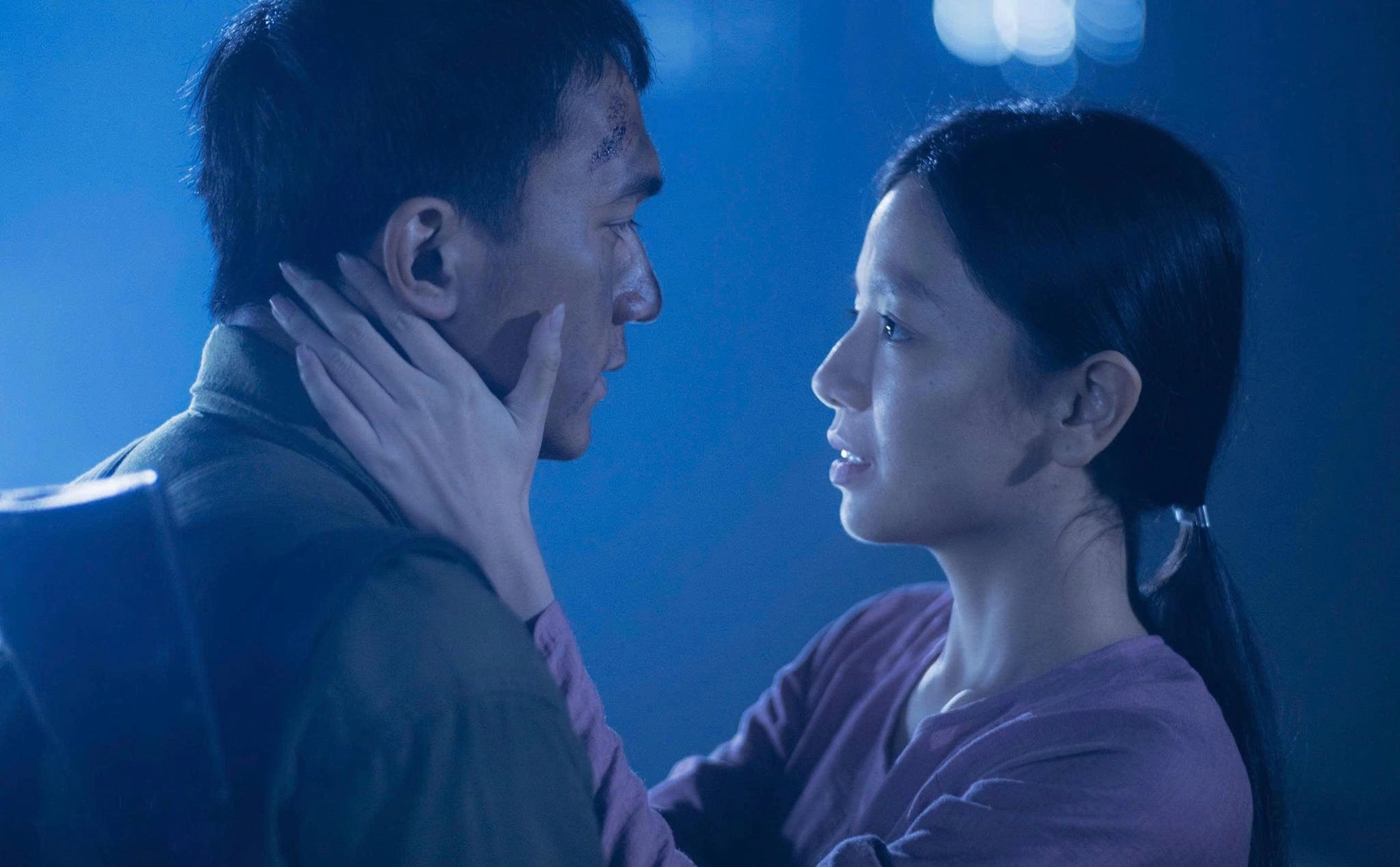 "O Hồng" Lê Hạ Anh mặt mộc đóng phim "Mưa đỏ" vẫn gây sốt: Da căng mịn nhờ làm 1 việc từ rất sớm, tuổi băm vẫn tươi trẻ, collagen tràn đầy- Ảnh 3. "O Hồng" Lê Hạ Anh mặt mộc đóng phim "Mưa đỏ" vẫn gây sốt: Da căng mịn nhờ làm 1 việc từ rất sớm, tuổi băm vẫn tươi trẻ, collagen tràn đầy- Ảnh 3.