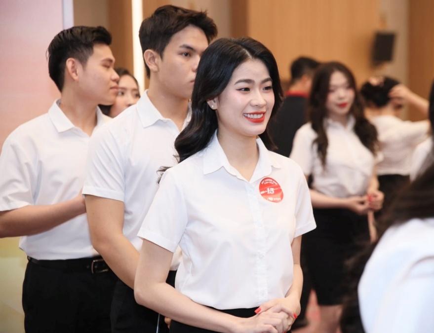Ngày hội tuyển dụng Vietjet thu hút hàng ngàn ứng viên tìm kiếm cơ hội trong ngành hàng không- Ảnh 2. Ngày hội tuyển dụng Vietjet thu hút hàng ngàn ứng viên tìm kiếm cơ hội trong ngành hàng không- Ảnh 2.