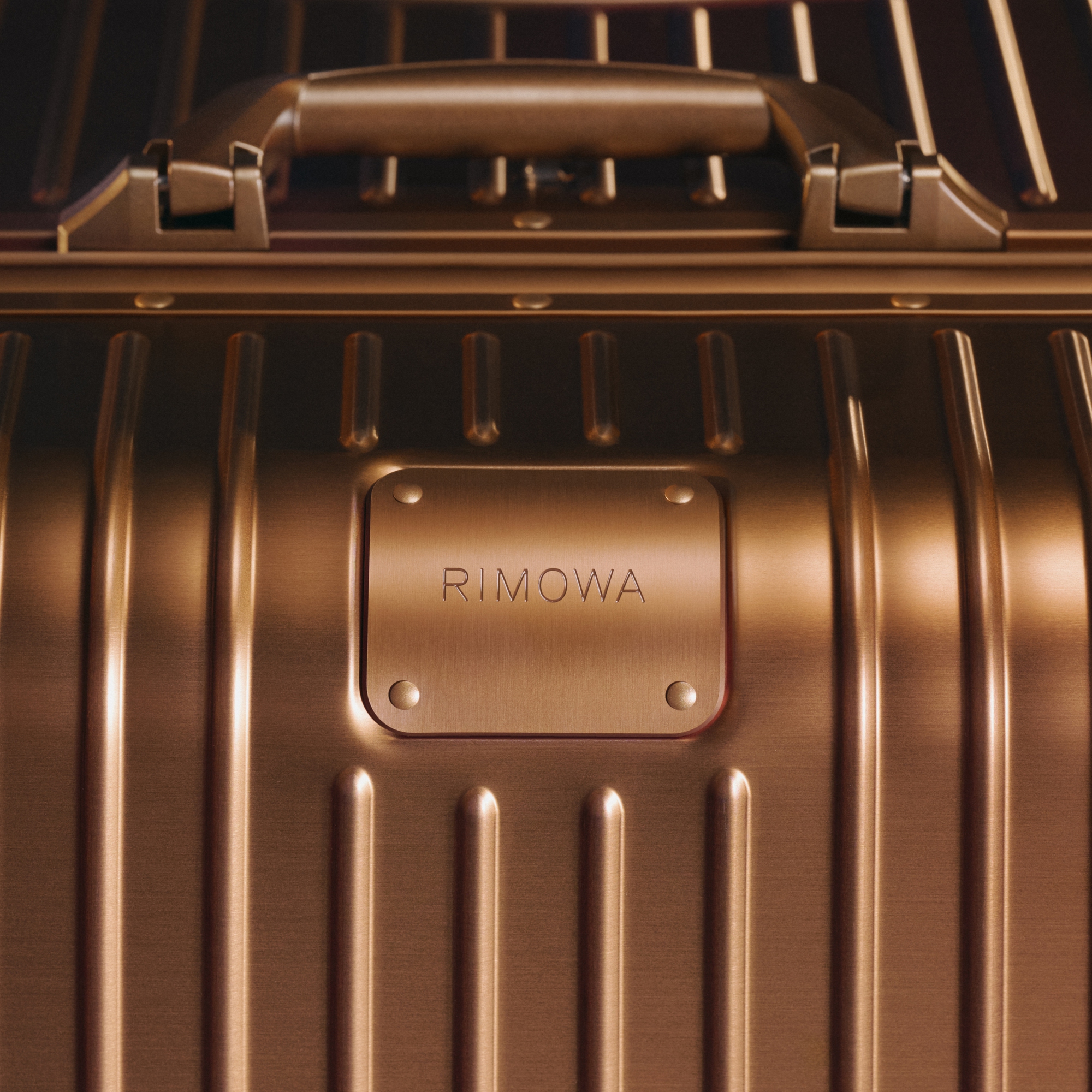 RIMOWA ra mắt sắc thái mới nhất cho dòng Original- Ảnh 2. link bong da truc tiep mắt sắc thái mới nhất cho dòng Original- Ảnh 2.
