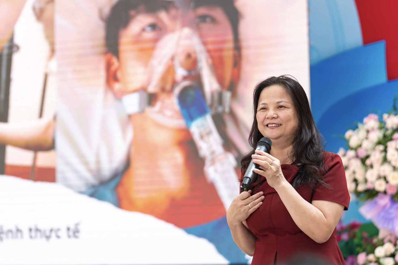 Chuyên gia cảnh báo về “đại dịch khói trắng” học đường- Ảnh 1. Chuyên gia cảnh báo về “đại dịch khói trắng” học đường- Ảnh 1.