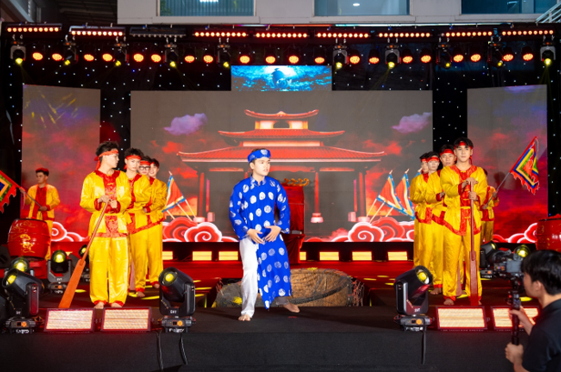 Khi văn h&oacute;a biển được s&acirc;n khấu h&oacute;a trong kh&ocirc;ng gian đại học- Ảnh 1.