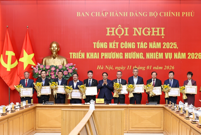 Thủ tướng: Thực hiện hiệu quả tầm nh&igrave;n chiến lược, tự chủ chiến lược, mục ti&ecirc;u chiến lược- Ảnh 7.