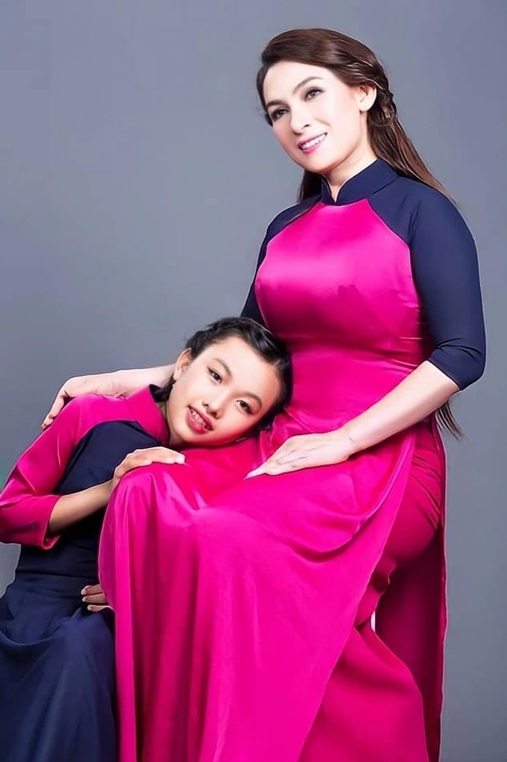 Con nu&ocirc;i Phi Nhung: "Mẹ chưa nhận nu&ocirc;i nhưng đ&atilde; cho t&ocirc;i tiền"- Ảnh 2.