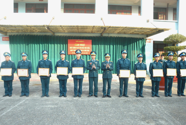 Học viện Ph&ograve;ng kh&ocirc;ng-Kh&ocirc;ng qu&acirc;n ph&aacute;t huy d&acirc;n chủ ở cơ sở, tạo đồng thuận cao về tư tưởng- Ảnh 4.