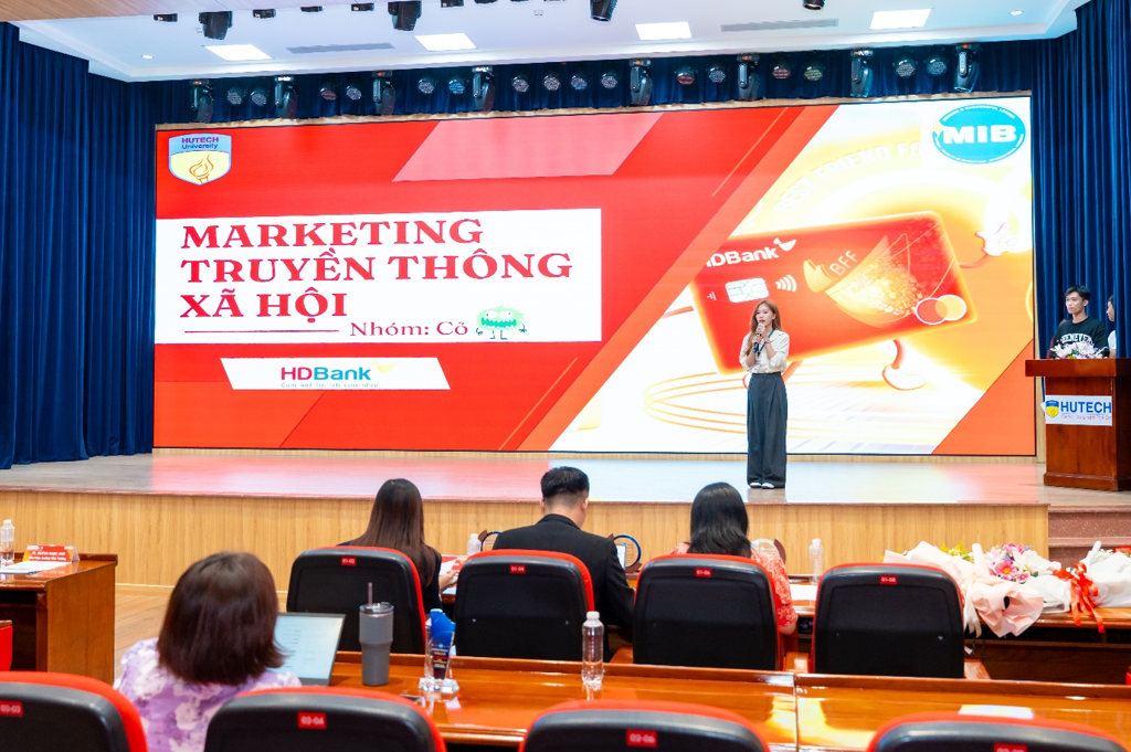 Học Digital Marketing tại HUTECH: L&agrave;m việc thật, chốt job sớm- Ảnh 3.