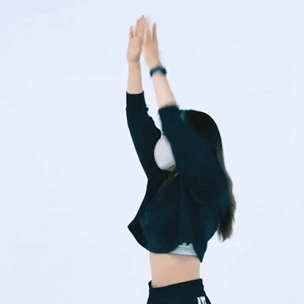 Mẹ Nhật Bản giảm 12kg trong 6 th&aacute;ng, eo thắt lại nhờ b&agrave;i tập 3 ph&uacute;t mỗi ng&agrave;y- Ảnh 4.