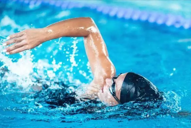 Người đ&agrave;n &ocirc;ng 52 tuổi tử vong d&ugrave; ng&agrave;y n&agrave;o cũng chạy bộ 5km, b&aacute;c sĩ chỉ ra 3 lỗi nhiều người mắc- Ảnh 3.