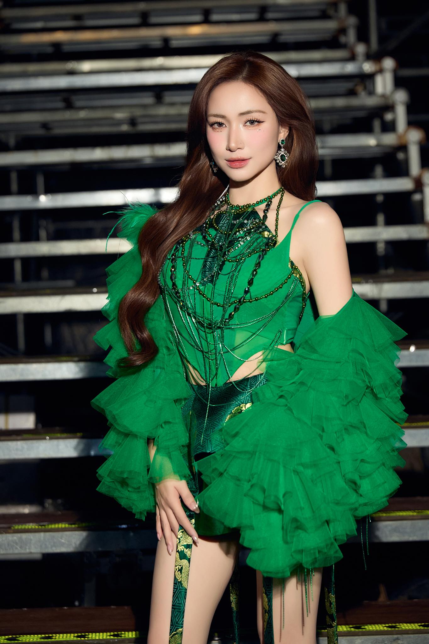 H&ograve;a Minzy đ&aacute;p trả- Ảnh 3.