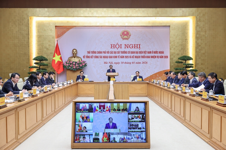 Ngoại giao kinh tế chuyển m&igrave;nh mạnh mẽ v&igrave; sự ph&aacute;t triển h&ugrave;ng cường của d&acirc;n tộc- Ảnh 2.