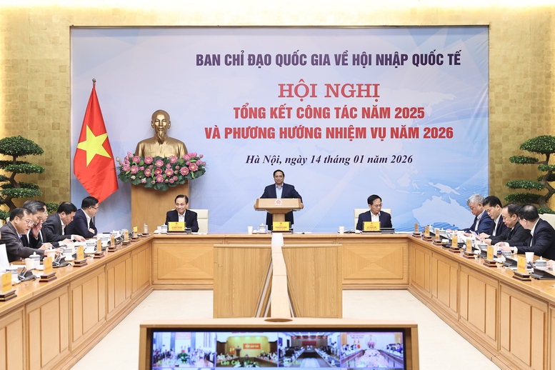 Ngoại giao kinh tế chuyển m&igrave;nh mạnh mẽ v&igrave; sự ph&aacute;t triển h&ugrave;ng cường của d&acirc;n tộc- Ảnh 3.