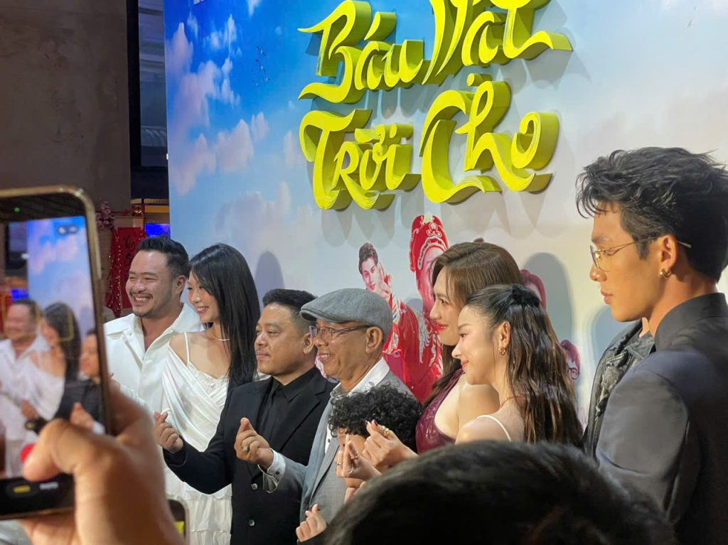 Phương Anh Đ&agrave;o l&ecirc;n tiếng trước nghi vấn t&igrave;nh cảm với Tuấn Trần tại showcase phim &ldquo;B&aacute;u Vật Trời Cho&rdquo;- Ảnh 3.