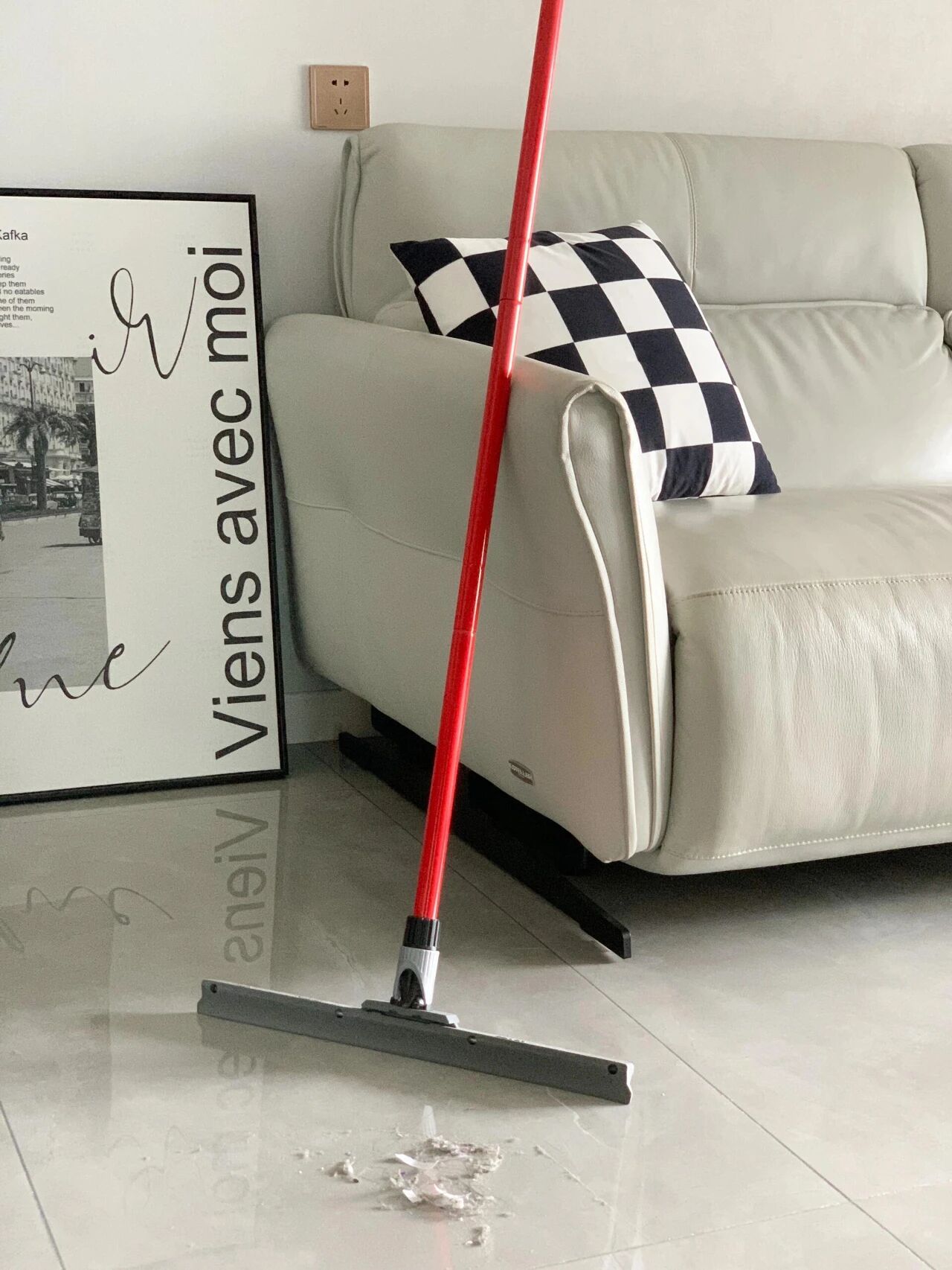 Chuyển v&agrave;o nh&agrave; mới t&ocirc;i mới s&aacute;ng mắt ra: 5 thiết bị tưởng &ldquo;xa xỉ&rdquo; nhưng h&oacute;a ra đ&aacute;ng mua từ&hellip; đời n&agrave;o - bỏ qua l&agrave; tự l&agrave;m khổ ch&iacute;nh m&igrave;nh!- Ảnh 2.