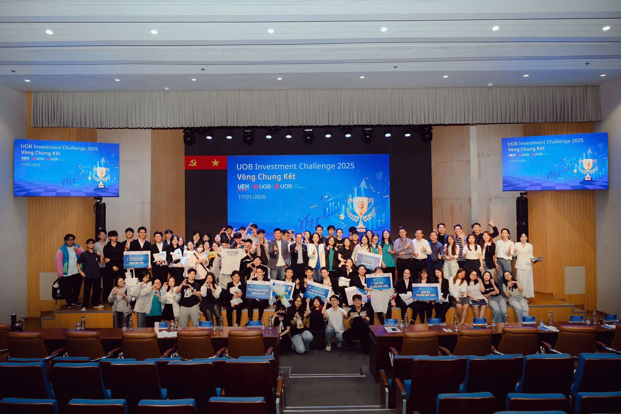 Khi bản lĩnh của thế hệ trẻ đầu tư l&ecirc;n tiếng, nh&igrave;n lại h&agrave;nh tr&igrave;nh của UOB Investment Challenge 2025- Ảnh 1.