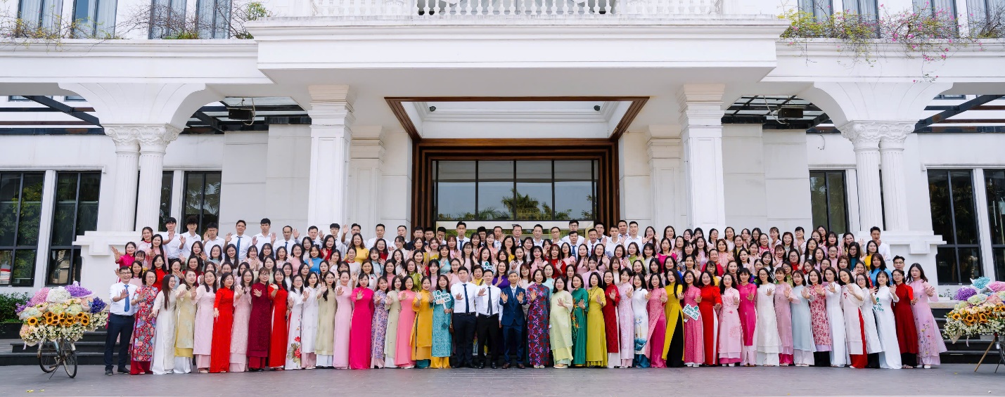 14 năm ki&ecirc;n tr&igrave; với gi&aacute;o dục thực: C&acirc;u chuyện từ một người thầy dạy To&aacute;n- Ảnh 3.