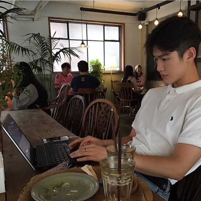 Hãy làm một người độc thân có EQ cao!- Ảnh 3. Hãy làm một người độc thân có EQ cao!- Ảnh 3.