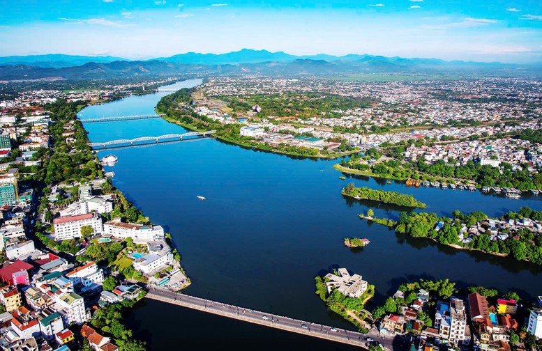 Th&agrave;nh phố Huế x&acirc;y dựng đ&ocirc; thị di sản, trung t&acirc;m văn h&oacute;a-du lịch đặc sắc tầm cỡ quốc tế- Ảnh 4.