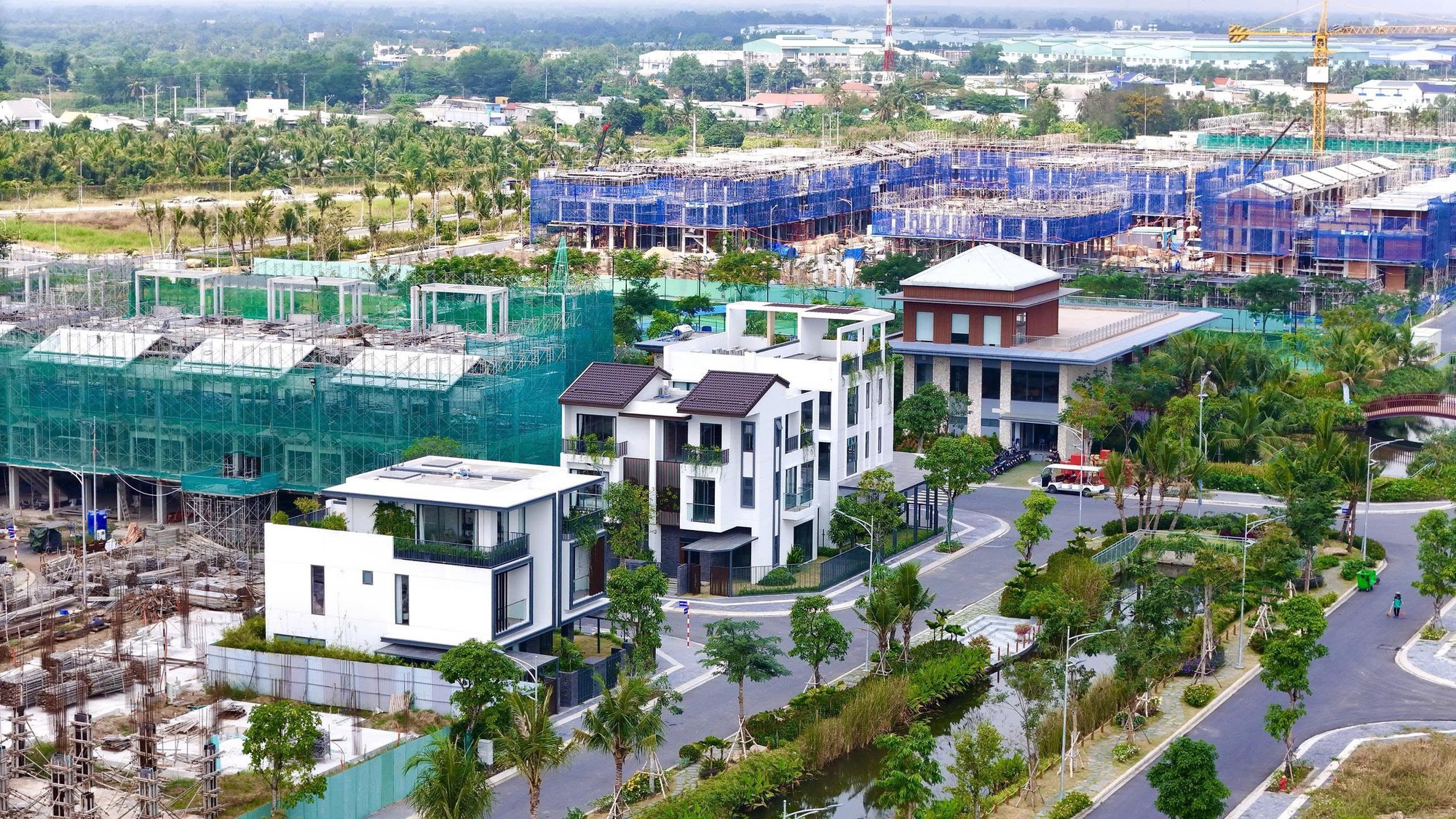 Lợi thế tăng gi&aacute; của bất động sản Khu T&acirc;y TP HCM- Ảnh 2.