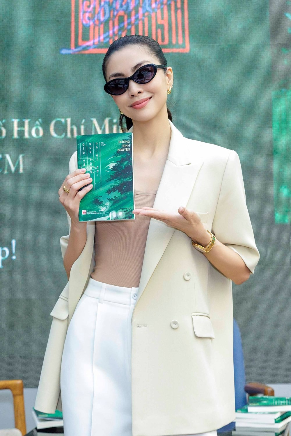 'Gió vẫn thổi qua rừng nhiệt đới' và hành trình điều tra giữa đời sống thực - không gian mạng- Ảnh 3. 'Gió vẫn thổi qua rừng nhiệt đới' và hành trình điều tra giữa đời sống thực - không gian mạng- Ảnh 3.