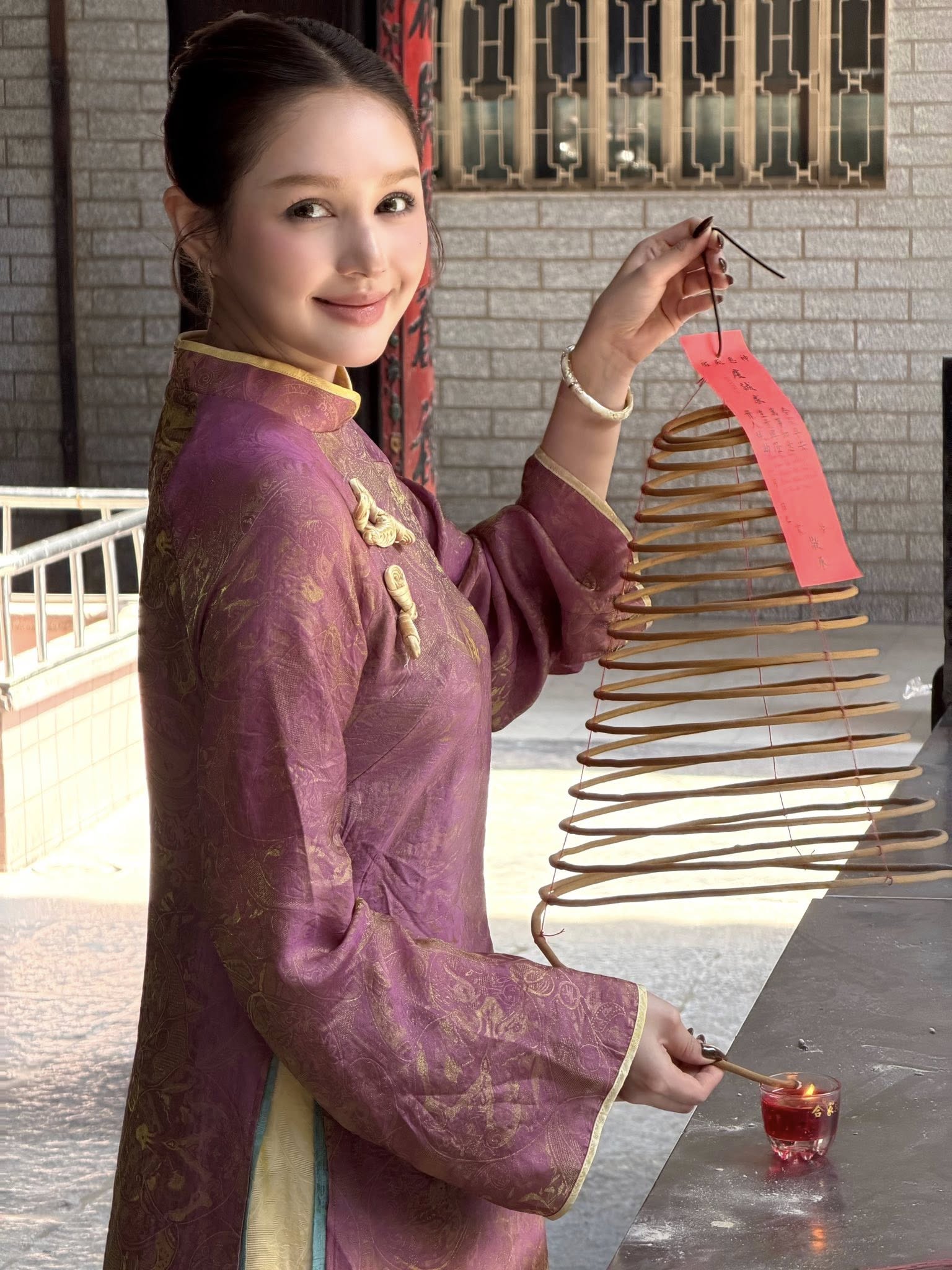 Vẻ ngoài của Xoài Non từ lúc ở cạnh Gil Lê- Ảnh 8. Vẻ ngoài của Xoài Non từ lúc ở cạnh Gil Lê- Ảnh 8.