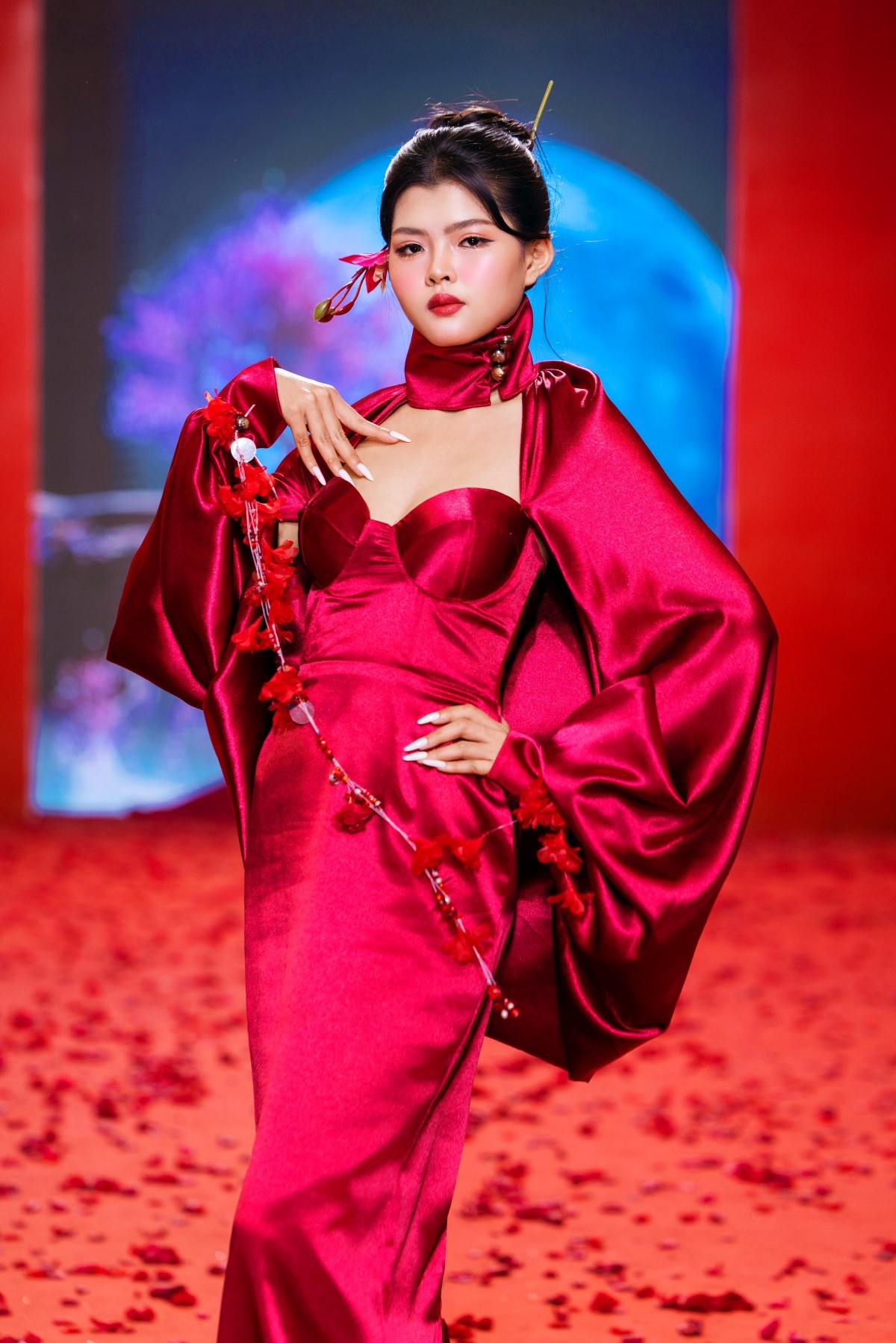 Quỳnh Anh v&agrave; h&agrave;nh tr&igrave;nh tr&igrave;nh diễn đa sắc tại Gala Ch&agrave;o Xu&acirc;n 2026- Ảnh 1.