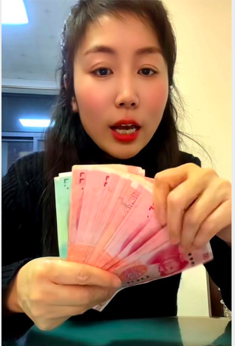 Con xin 40k tiền tiêu vặt, mẹ buột miệng hứa cho vui, vài ngày sau đối mặt với "khoản nợ" bạc tỷ: "Có lẽ phải thế chấp nhà"- Ảnh 1. Con xin 40k tiền tiêu vặt, mẹ buột miệng hứa cho vui, vài ngày sau đối mặt với "khoản nợ" bạc tỷ: "Có lẽ phải thế chấp nhà"- Ảnh 1.