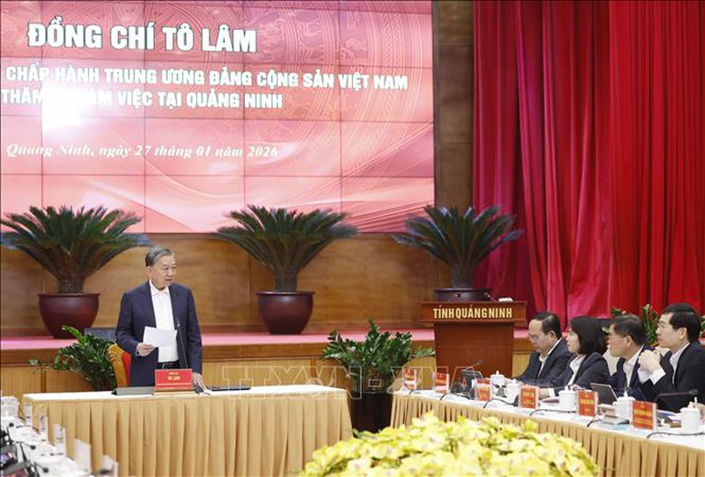 Tổng B&iacute; thư T&ocirc; L&acirc;m: Quảng Ninh từng bước trở th&agrave;nh h&igrave;nh mẫu ph&aacute;t triển xanh, hiện đại, s&aacute;ng tạo v&agrave; hội nhập quốc tế- Ảnh 1.