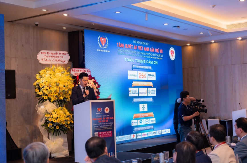 Đo huyết &aacute;p tại nh&agrave;, ph&aacute;t hiện sớm rung nhĩ: Bước tiến chăm s&oacute;c tim mạch cho gia đ&igrave;nh- Ảnh 2.