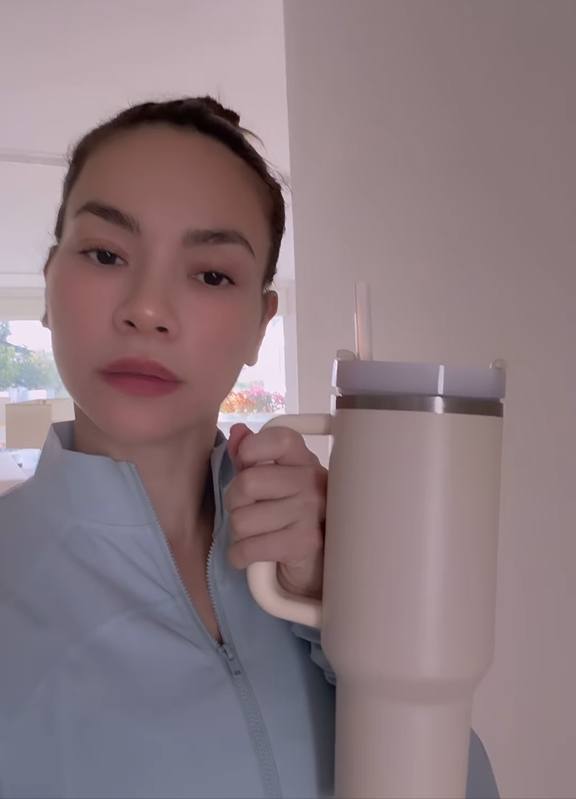 Hồ Ngọc Hà tiết lộ thực đơn xuống 2kg trong 3 tuần, "độ" dáng đón Tết: Da căng mọng, dáng vẫn xinh nhờ 1 loại thịt và 1 nước- Ảnh 5. Hồ Ngọc Hà tiết lộ thực đơn xuống 2kg trong 3 tuần, "độ" dáng đón Tết: Da căng mọng, dáng vẫn xinh nhờ 1 loại thịt và 1 nước- Ảnh 5.