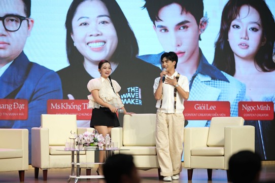 Talkshow "Ba mặt Nhiều lời" có gì: Chuyện chi tiêu của người trẻ, lời thú thật từ chuyên gia và loạt bí kíp "dễ vậy mà lâu nay không biết"- Ảnh 1. Talkshow "Ba mặt Nhiều lời" có gì: Chuyện chi tiêu của người trẻ, lời thú thật từ chuyên gia và loạt bí kíp "dễ vậy mà lâu nay không biết"- Ảnh 1.