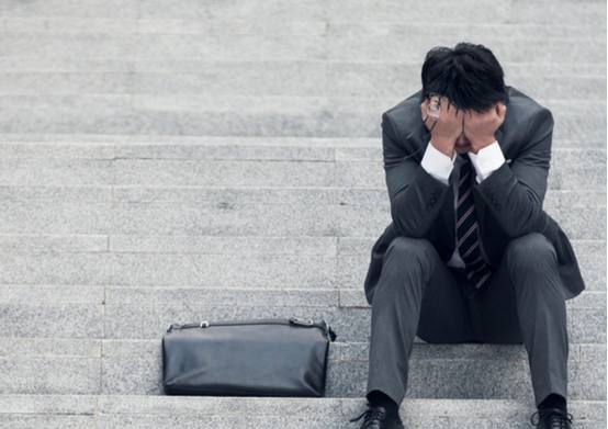 Sau 35 tuổi, đ&agrave;n &ocirc;ng kh&ocirc;ng sợ gi&agrave;, chỉ sợ phong độ "rơi tự do": 3 "chiến thuật" gi&uacute;p qu&yacute; &ocirc;ng trung ni&ecirc;n sung sức như thời đ&ocirc;i mươi- Ảnh 1.