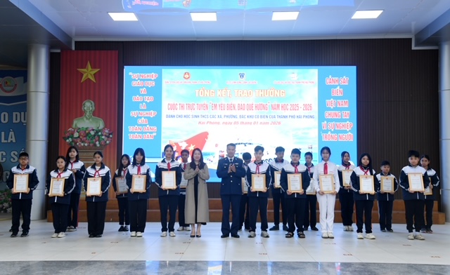 Trao thưởng Cuộc thi trực tuyến &ldquo;Em y&ecirc;u biển, đảo qu&ecirc; hương&rdquo;&nbsp;tại Hải Ph&ograve;ng

- Ảnh 1.