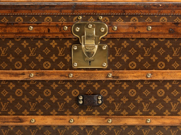 Louis Vuitton viết tiếp c&acirc;u chuyện di sản 130 năm của họa tiết Monogram- Ảnh 3.