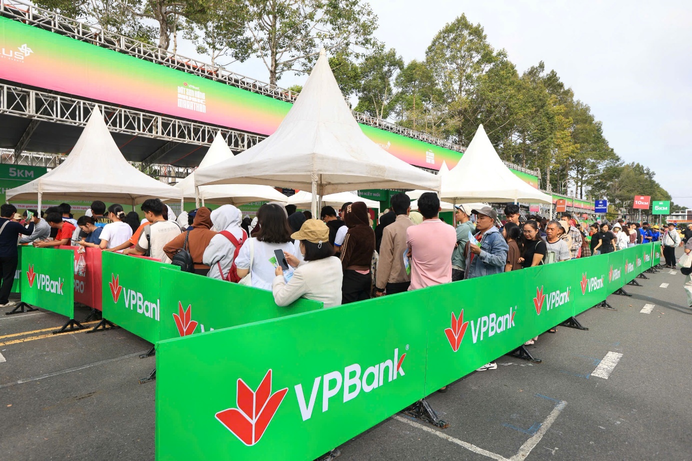Đồng Tháp bước vào mùa hội, hơn 15.500 runner đổ về check- in VPBank Đất Sen Hồng Music Marathon 2026 - Ảnh 1.