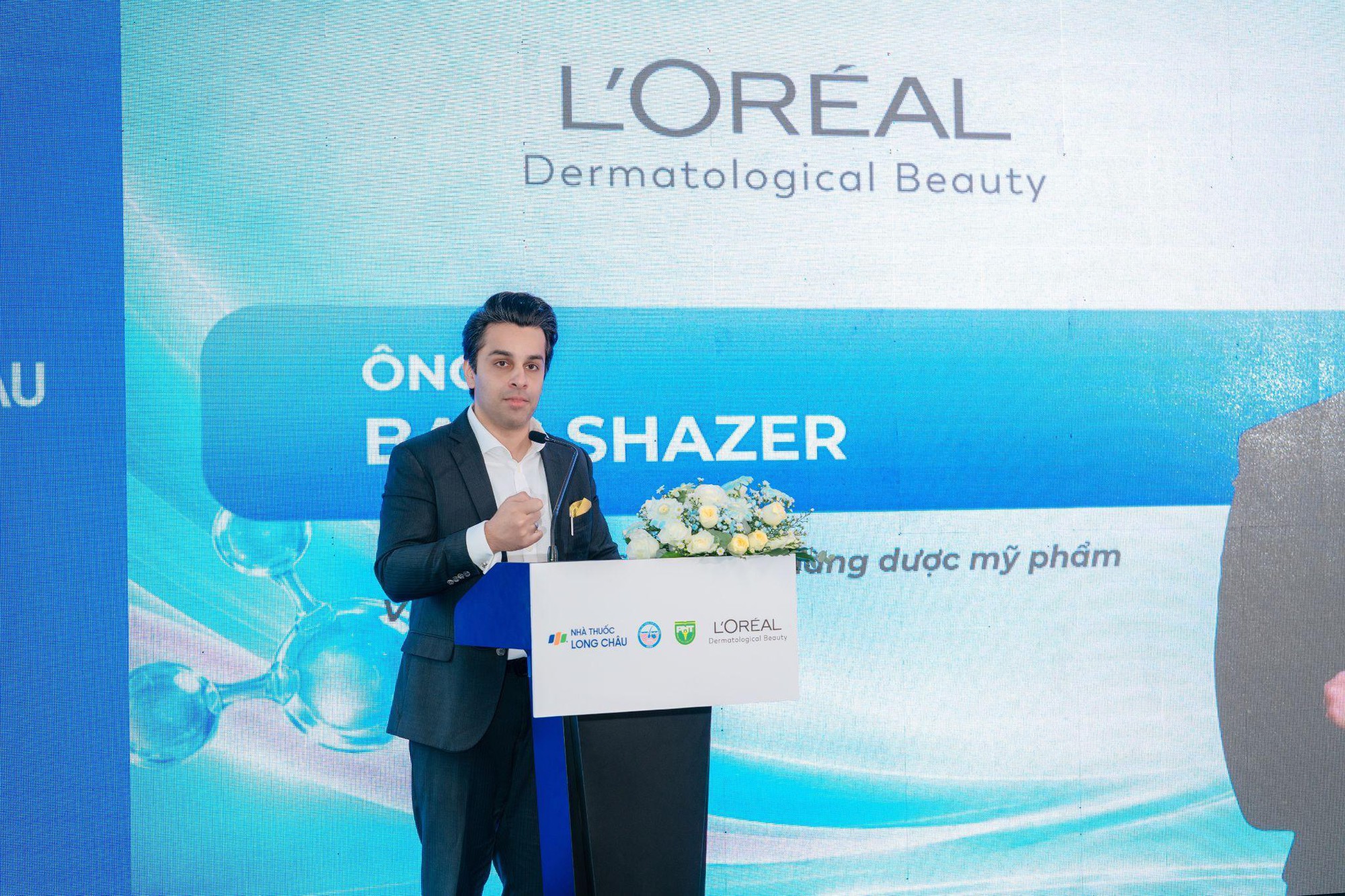 Long Châu bắt tay Hội Da liễu TP.HCM, Trường ĐH Y khoa Phạm Ngọc Thạch và L’Oréal (Pháp), mở rộng mạng lưới chăm sóc sức khỏe da liễu cộng đồng - Ảnh 5.