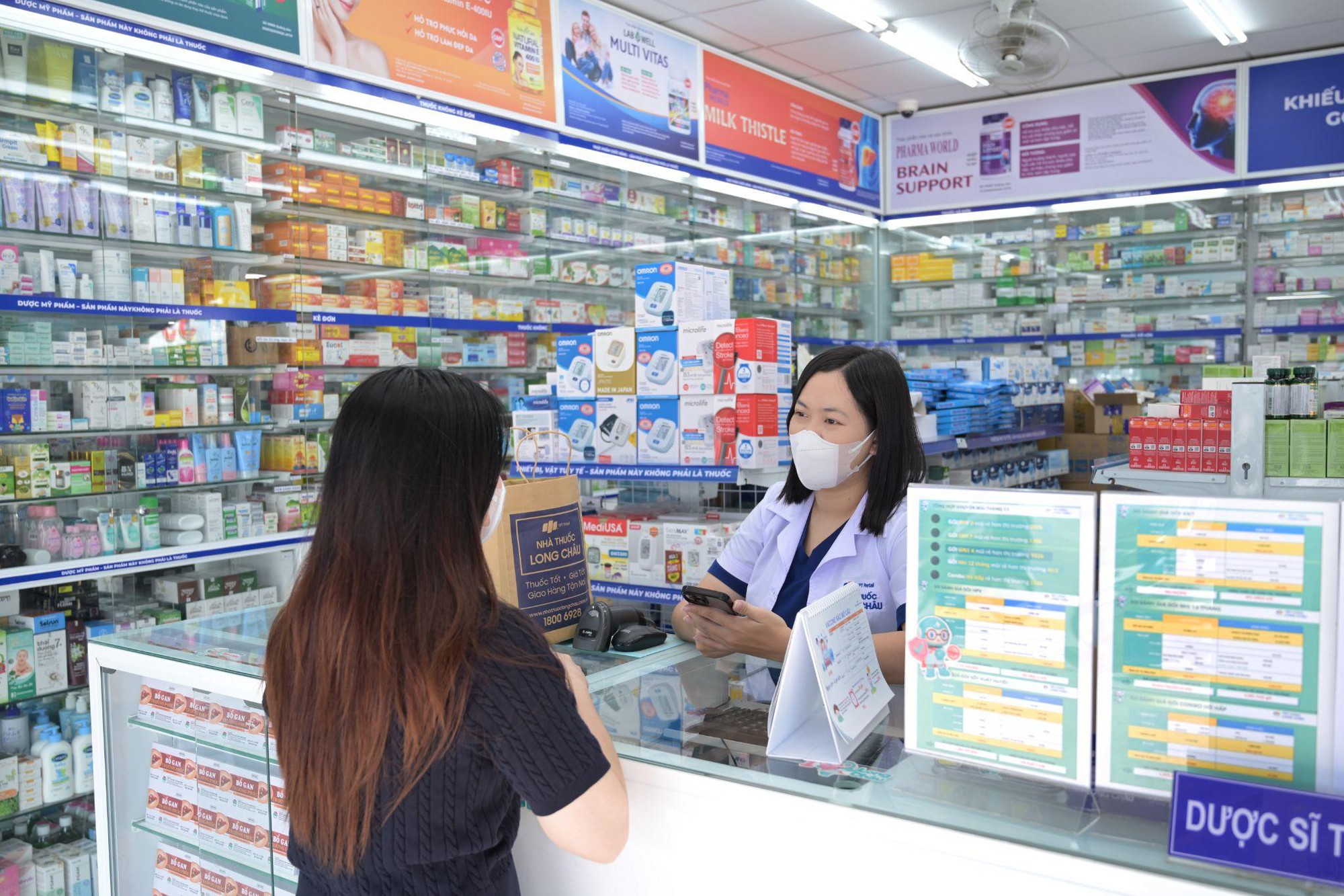 Long Ch&acirc;u kết nối c&ugrave;ng Hội Da liễu TP.HCM, Trường ĐH Y khoa Phạm Ngọc Thạch v&agrave; L&rsquo;Or&eacute;al (Ph&aacute;p), n&acirc;ng tầm chất lượng chăm s&oacute;c da liễu cộng đồng - Ảnh 7.