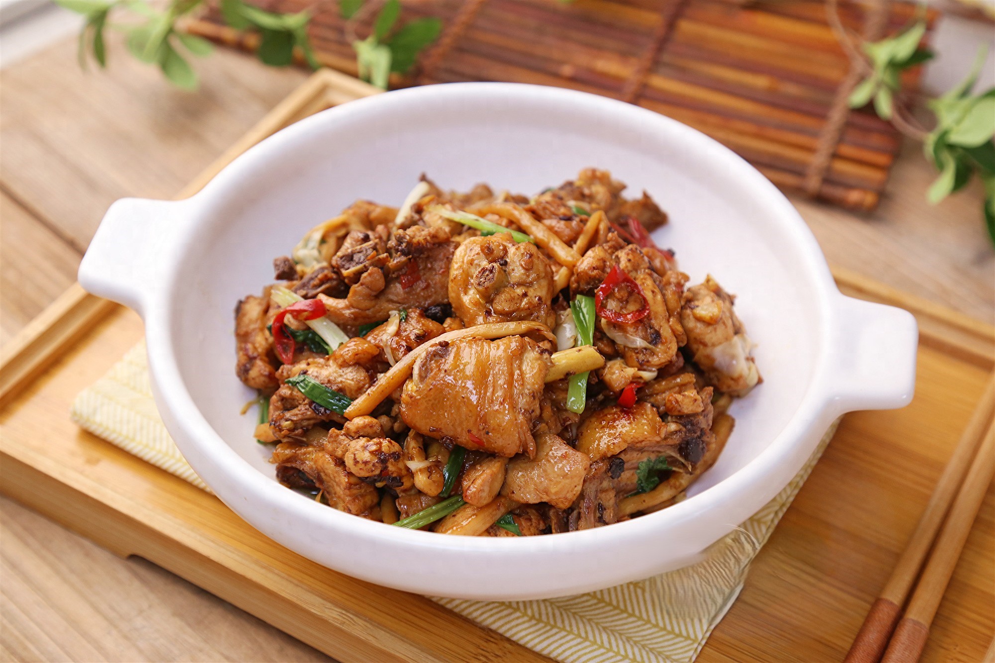 Mỗi lần mẹ t&ocirc;i l&agrave;m m&oacute;n n&agrave;y, em trai t&ocirc;i đều ăn hết 3 b&aacute;t cơm - ngon qu&aacute; trời!- Ảnh 7.