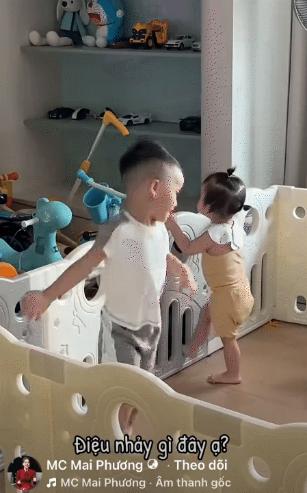 MC Ngô Mai Phương khoe khoảnh khắc con trai cưng chiều, nhường nhịn em gái: Mới hơn 2 tuổi đã ra dáng anh lớn trong nhà- Ảnh 12.