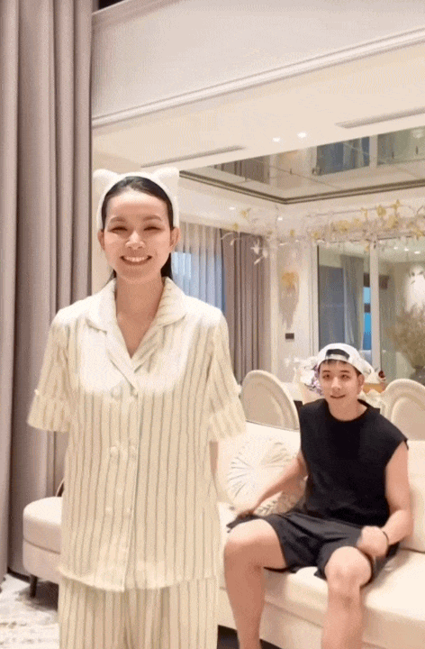 Con trai của HH Th&ugrave;y L&acirc;m 16 tuổi đ&atilde; cao gần 1m9, visual chuẩn nam thần: Mẹ lo dinh dưỡng, bố khuyến kh&iacute;ch tập luyện từ nhỏ- Ảnh 2.