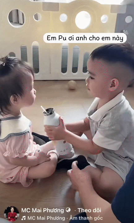 MC Ngô Mai Phương khoe khoảnh khắc con trai cưng chiều, nhường nhịn em gái: Mới hơn 2 tuổi đã ra dáng anh lớn trong nhà- Ảnh 5.